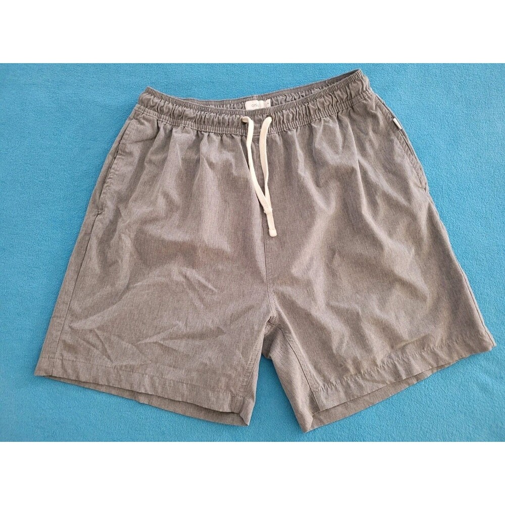ONIA Mens Shorts Sz L Gray Drawstring Elastic Waist Performance Gym Pockets